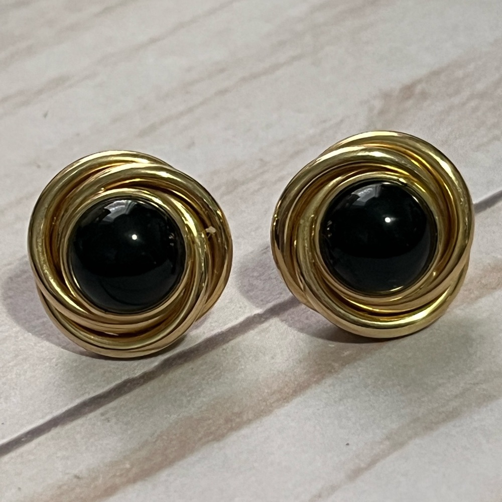 Cool Vintage Onyx Earrings in 14K Gold 4.5 grams